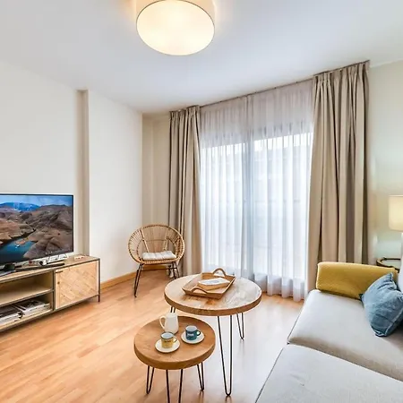 Apartment Modern & Cozy Near Old Town Malaga